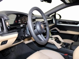 Porsche Cayenne Base Coupe AWD 2026