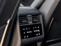 Porsche Cayenne Base Coupe AWD 2026