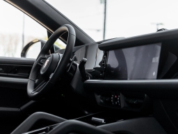 Porsche Cayenne Base Coupe AWD 2026