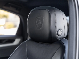 Porsche Cayenne Base Coupe AWD 2026