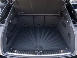 Porsche Cayenne Base Coupe AWD 2026