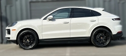 Porsche Cayenne Base Coupe AWD 2026