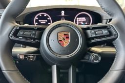 Porsche Cayenne Base Coupe AWD 2026