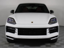 Porsche Cayenne Base Coupe AWD 2026