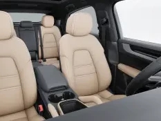 Porsche Cayenne Base Coupe AWD 2026