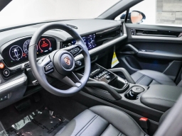 Porsche Cayenne Base Coupe AWD 2026