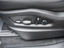 Porsche Cayenne Base Coupe AWD 2026