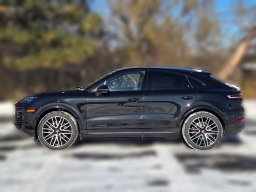 Porsche Cayenne Base Coupe AWD 2026