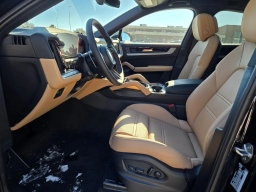Porsche Cayenne Base Coupe AWD 2026