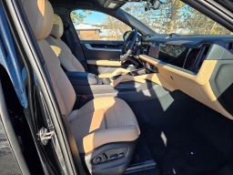Porsche Cayenne Base Coupe AWD 2026