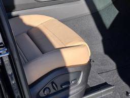 Porsche Cayenne Base Coupe AWD 2026