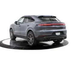 Porsche Cayenne Base Coupe AWD 2026