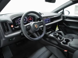 Porsche Cayenne Base Coupe AWD 2026