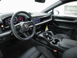 Porsche Cayenne Base Coupe AWD 2026