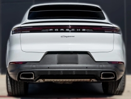 Porsche Cayenne Base Coupe AWD 2026