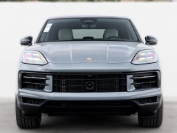 Porsche Cayenne Base Coupe AWD 2026