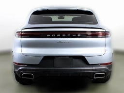 Porsche Cayenne Base Coupe AWD 2025