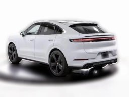Porsche Cayenne Base Coupe AWD 2025