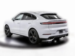 Porsche Cayenne Base Coupe AWD 2025