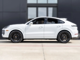 Porsche Cayenne Base Coupe AWD 2026