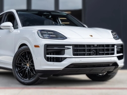 Porsche Cayenne Base Coupe AWD 2026