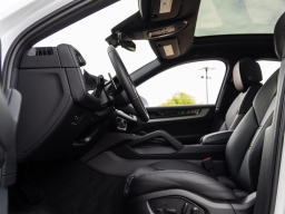 Porsche Cayenne Base Coupe AWD 2026