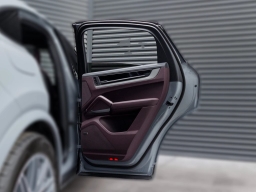 Porsche Cayenne Base Coupe AWD 2026