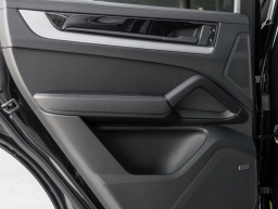 Porsche Cayenne E-Hybrid Coupe AWD 2026