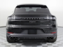 Porsche Cayenne E-Hybrid Coupe AWD 2026
