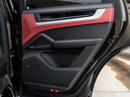 Porsche Cayenne E-Hybrid Coupe AWD 2026