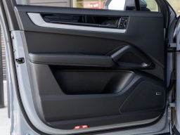 Porsche Cayenne E-Hybrid Coupe AWD 2026