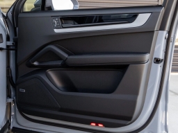 Porsche Cayenne E-Hybrid Coupe AWD 2026