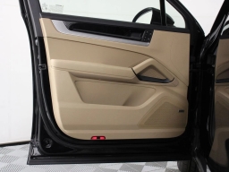 Porsche Cayenne E-Hybrid Coupe AWD 2026