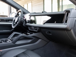 Porsche Cayenne E-Hybrid Coupe AWD 2026