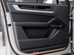 Porsche Cayenne E-Hybrid Coupe AWD 2026