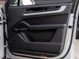 Porsche Cayenne E-Hybrid Coupe AWD 2026