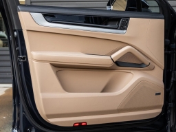 Porsche Cayenne E-Hybrid Coupe AWD 2026