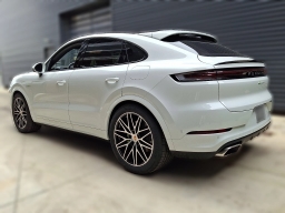 Porsche Cayenne E-Hybrid Coupe AWD 2026