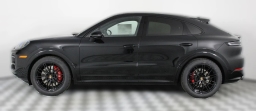 Porsche Cayenne GTS Coupe AWD 2026