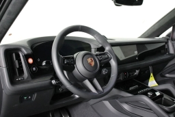 Porsche Cayenne GTS Coupe AWD 2026