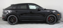 Porsche Cayenne GTS Coupe AWD 2026