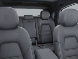 Porsche Cayenne GTS Coupe AWD 2026