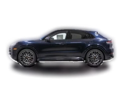 Porsche Cayenne GTS Coupe AWD 2026