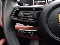 Porsche Cayenne GTS Coupe AWD 2026