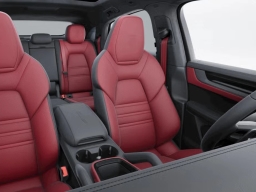 Porsche Cayenne GTS Coupe AWD 2026