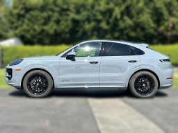 Porsche Cayenne GTS Coupe AWD 2026