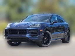 Porsche Cayenne GTS Coupe AWD 2026