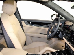 Porsche Cayenne GTS Coupe AWD 2026