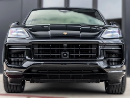 Porsche Cayenne GTS Coupe AWD 2026