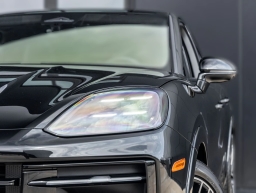 Porsche Cayenne GTS Coupe AWD 2026